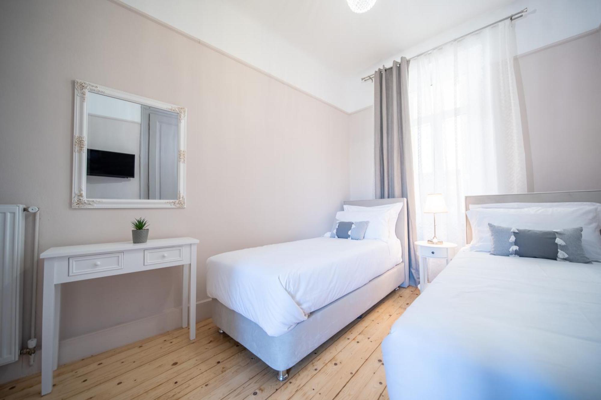 Apartment Oikia Tripodon *